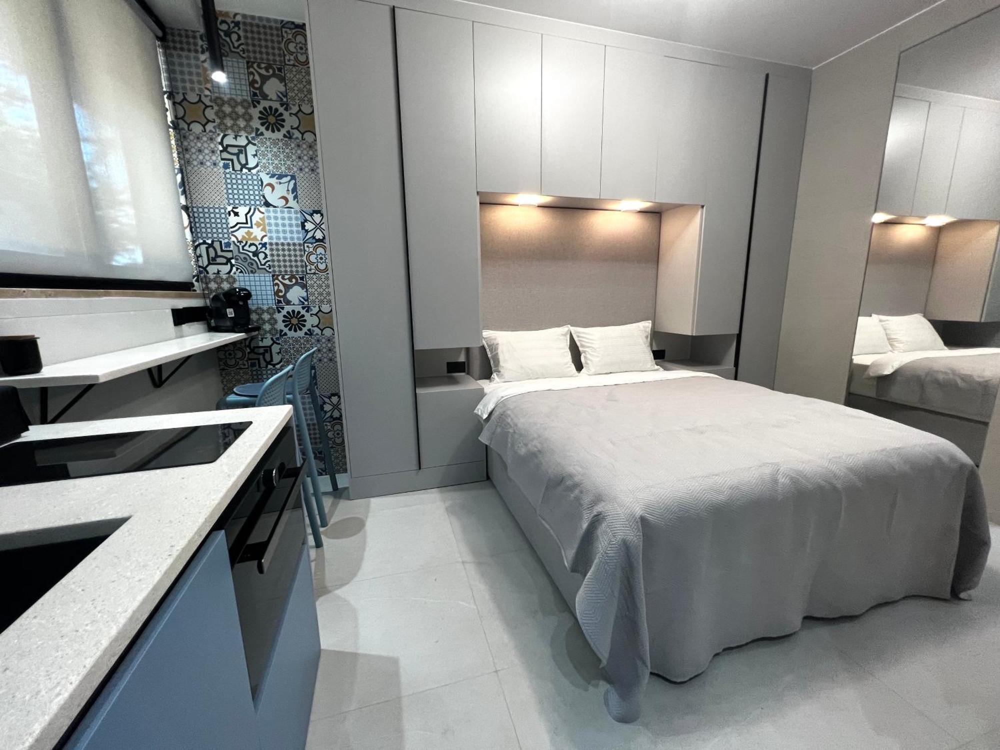 Golden Beach Suites Sarandë Exteriér fotografie